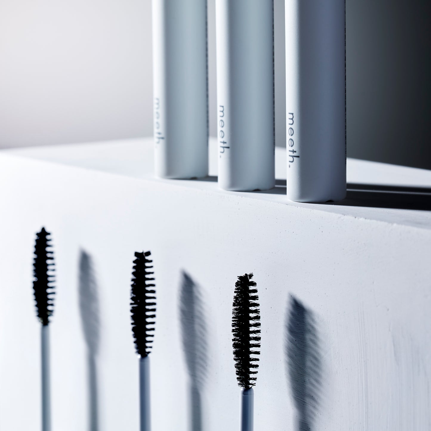 meeth PLUS RELEVIEWLASH